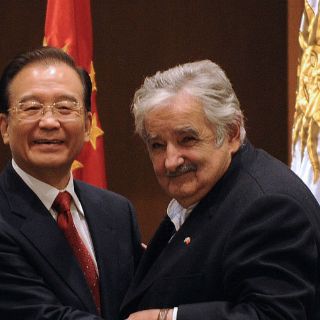 Visita de Wen Jiabao estrecha lazos con Uruguay