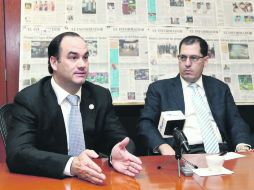 Francisco Beckman y Miguel Alfaro confían en que el Congreso del Estado dé luz verde a la creación del instituto estatal de planeación.  /