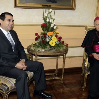 Califican en Argentina como ''suicidio político'' destitución de Lugo