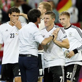 Alemania calienta motores con título a la vista