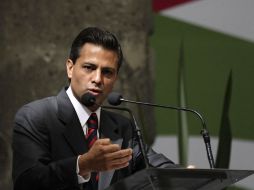 El SNTE sostuvo una reunión con el candidato a la presidencia, Enrique Peña Nieto. ARCHIVO  /