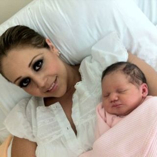 Alejandra Orozco de ''La voz México'' es mamá de una niña