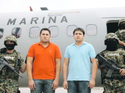 Foto del pasado jueves 21 de Félix Beltrán León (segundo a la izquierda), y de Kevin Daniel Beltrán Ríos. AFP  /