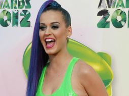 El matrimonio entre Russell Brand y Katy Perry duró 14 meses. ARCHIVO  /