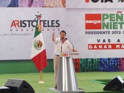 El priista continúa con su campaña electoral. ESPECIAL  /