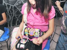 Estos menores han aprendido a cuidar su salud con hermetismo, al igual que cualquier otro enfermo de diabetes.  /