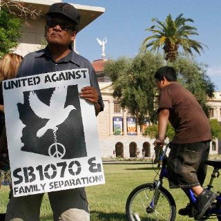 México lamenta impugnación parcial en ley de Arizona