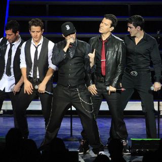 Expresa New Kids on the Block amor por México en nostálgico show