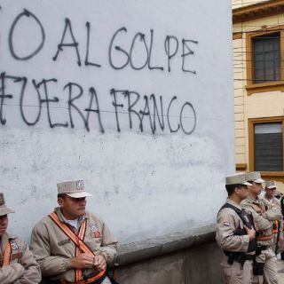 Cita de presidentes de Unasur para tratar crisis paraguaya será en Argentina