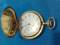 ''Ínterin'', significa ''intervalo de tiempo que transcurre entre dos hechos''. ESPECIAL  /