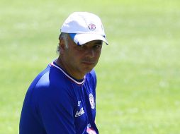 Guillermo Vázquez, en un entrenamiento con su nuevo equipo Cruz Azul. MEXSPORT  /