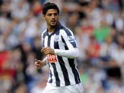 Imagen de Carlos Vela cuando defendió los colores del West Bromwich; Real Sociedad busca quedarse con el mexicano. MEXSPORT  /