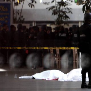 La PGR, sin datos sobre vínculos de director de AICM con delincuencia