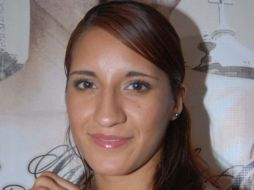 La pugilista Esmeralda Moreno se deja seducir por el destello y lo saborea. ARCHIVO  /