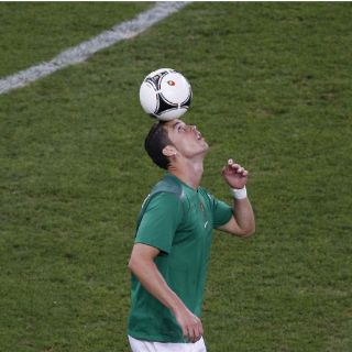 Maradona alaba nivel de Cristiano Ronaldo