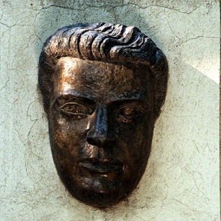 Buscan que Moncayo se una a la Rotonda de las Personas Ilustres