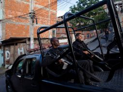 Las autoridades atribuyen la caída al proceso de ocupación policial de las barriadas populares en la ciudad. AP  /