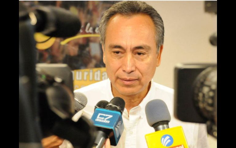 Fernando Garza habló ante miembros de los medios de comunicación ayer. ARCHIVO  /