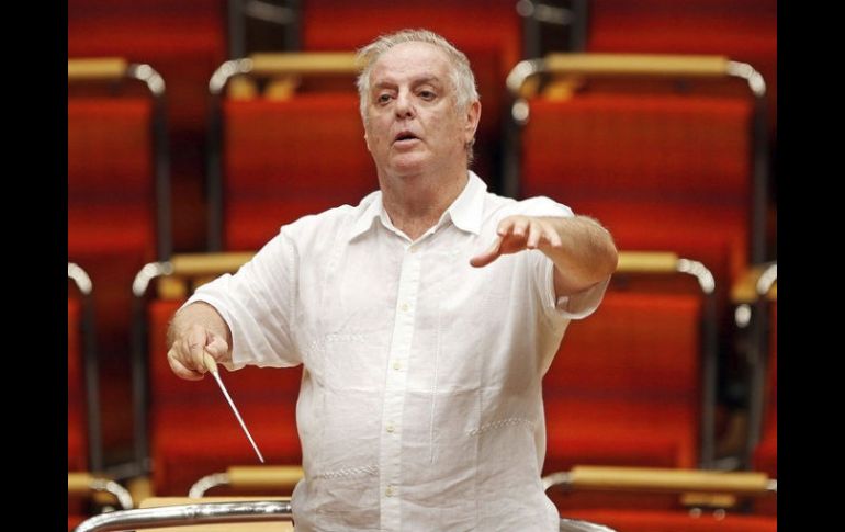 saldrá a la venta una caja especial de edición limitada con cinco CD's. ARCHIVO  /