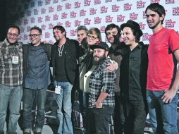 Integrantes de Café Tacvba, La Gusana Ciega y Hello Seahorse! comparten talento en el arranque de la convocatoria. NTX  /