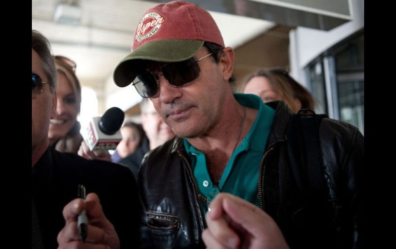 Antonio Banderas estará acompañado esta ocasión por amigos y personajes de la cultura y el espectáculo. ARCHIVO  /