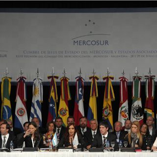 Presidentes del Mercosur inician cumbre en Argentina