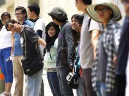 Miembros del movimiento #Yosoy132  se manifieestan en la Ciudad de México. REUTERS  /