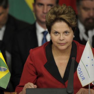 Rousseff convoca al Mercosur a velar por elecciones libres en Paraguay