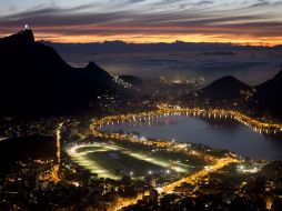 Sus famosos símbolos de tarjeta postal como el cerro del Pao de Açucar, es el argumento con que Brasil postuló a Río. AP  /