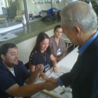 Sereno y con seguridad se muestra Guzmán