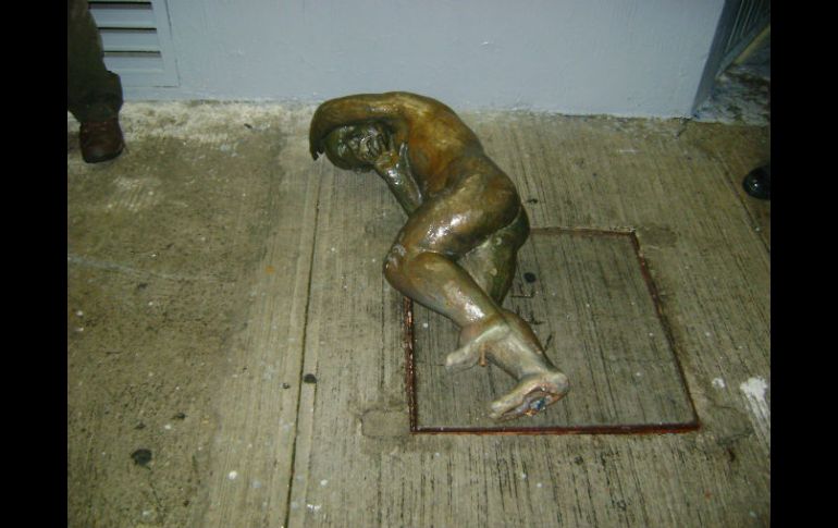 A principios de abril, uno de los niños meones fue localizado en una chatarrera ubicada en la colonia Ferrocarril; sufrió daños.  /