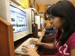 Tu perfil de Facebook o Twitter, y los contenidos que subas, pueden darte un empleo. ARCHIVO  /