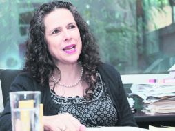 La revista que dirige Silvia Eugenia Castillero está en librerías y puestos de periódicos, y en línea en: www.luvina.com.mx. EL UNIVERS  /