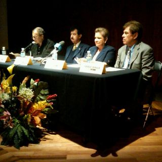 Recuerdan a Arturo Azuela