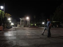 El grado de confianza de las personas al caminar solas de madrugada por el rumbo donde viven descendió. ARCHIVO  /