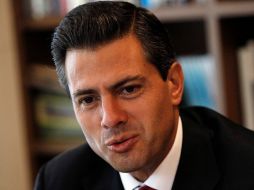 Peña Nieto dijo que se propone revisar la estrategia de la actual guerra contra los cárteles. ARCHIVO  /