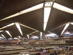 La Sindicatura de Guadalajara explica que para reactivar los espacios desocupados en necesario revocar las concesiones. ARCHIVO  /