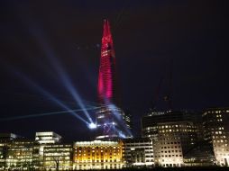 El Shard es apenas uno de los muchos edificios que ahora adornan el paisaje londinense. EFE  /