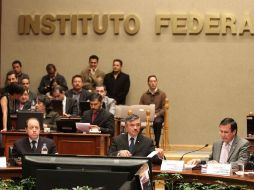 El consejero presidente, Leonardo Valdés Zurita, encabezó la Sesión Extraordinaria del IFE. NTX  /