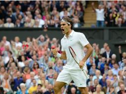 El suizo Roger Federer recuperará el número uno del mundo si derrota a Murray. AFP  /