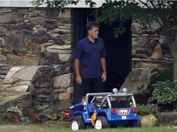 Romney se dio tiempo para descansar en el Lago Winnipesaukee, en el estado de New Hampshire. AP  /
