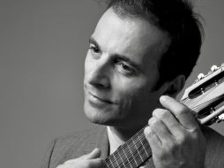 El músico Kevin Johansen, quien presenta su nuevo disco, 'Bi'.  /