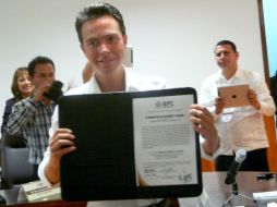 Manuel Velasco Coello se convirtió en el gobernador más joven del país con tan sólo 32 años de edad. EL UNIVERSAL  /