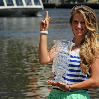 Azarenka recupera el reinado mundial