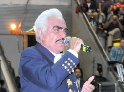 Enmarcado en su gira ''Mi despedida'' Vicente Fernández cosecha aplausos en Chile. NOTIMEX  /