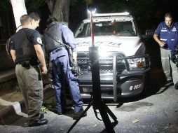 Durante la madrugada, una patrulla que custodiaba el domicilio del alcalde tapatío fue objeto de un ataque con granada.  /
