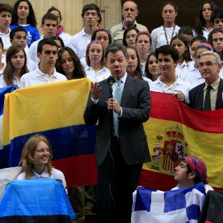Santos nombra a jóvenes Ruta Quetzal embajadores de Colombia