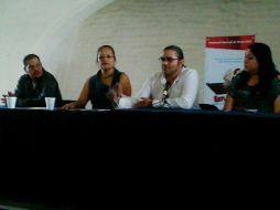 El director de Museos del Estado, Héctor Manuel Plascencia, anuncia el programa Explorarte.  /