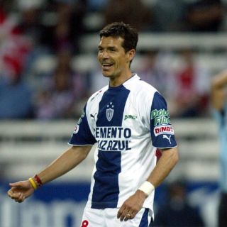 Borgetti y Bravo entre los mejores goleadores internacionales