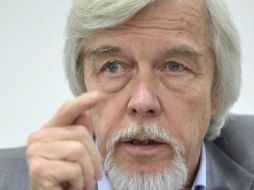 El científico alemán, Rolf Heuer, director general del CERN. ARCHIVO  /